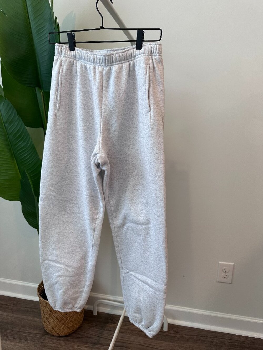 American Eagle OFFLINE by Aerie Cloud Fleece Classic Jogger Gray Small